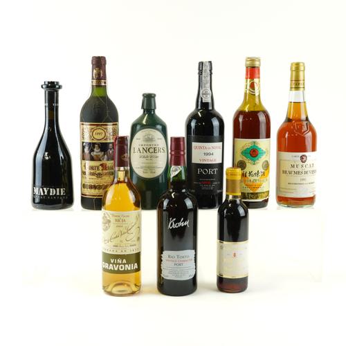 NINE BOTTLES VARIOUS VINTAGE WINES AND PORT (9)