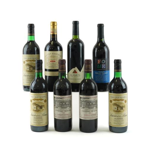 EIGHT BOTTLES RED WINE (8)