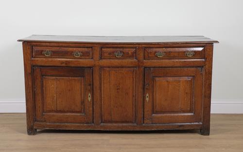 AN 18TH CENTURY OAK DRESSER BASE