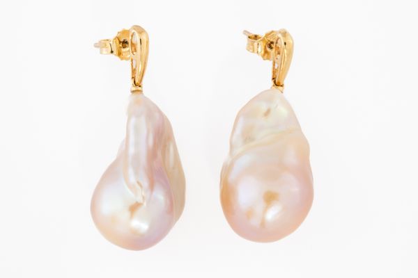 A PAIR OF BAROQUE CULTURED PEARL EARRINGS