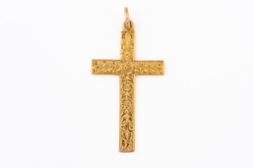 A 15CT GOLD PENDANT CROSS