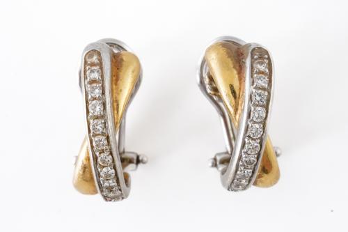 WITHDRAWN A PAIR OF 18CT TWO COLOUR GOLD AND DIAMOND EARCLIPS