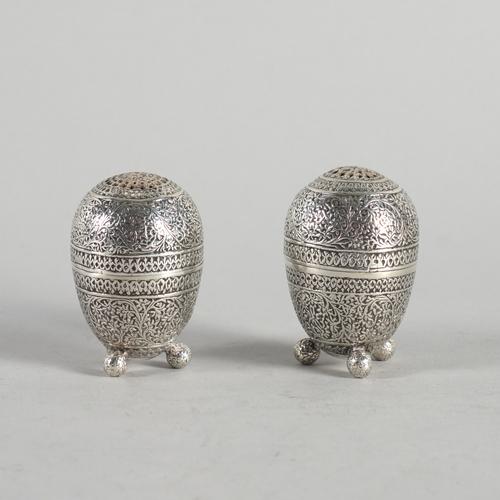 A PAIR OF ASIAN PEPPERETTES (2)