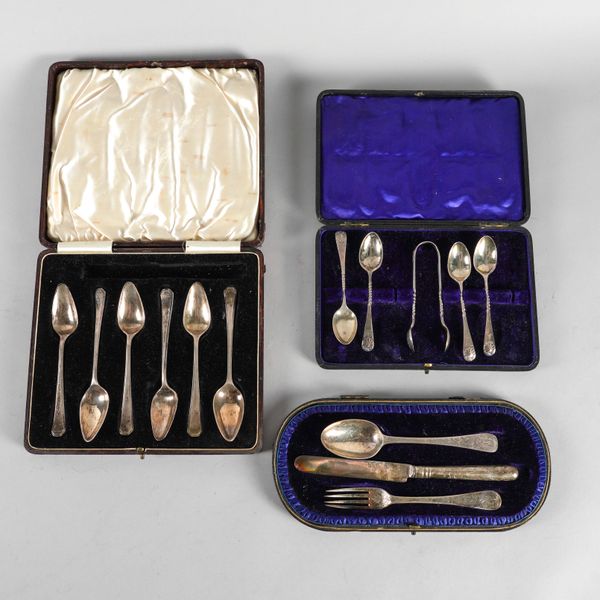 A GROUP OF SILVER FLATWARE