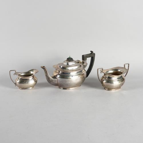 A SILVER THREE PIECE TEA SET (3)