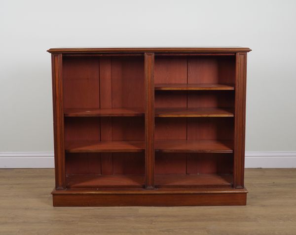 A LATE VICTORIAN MAHOGANY FLOOR STANDING OPEN BOOKCASE