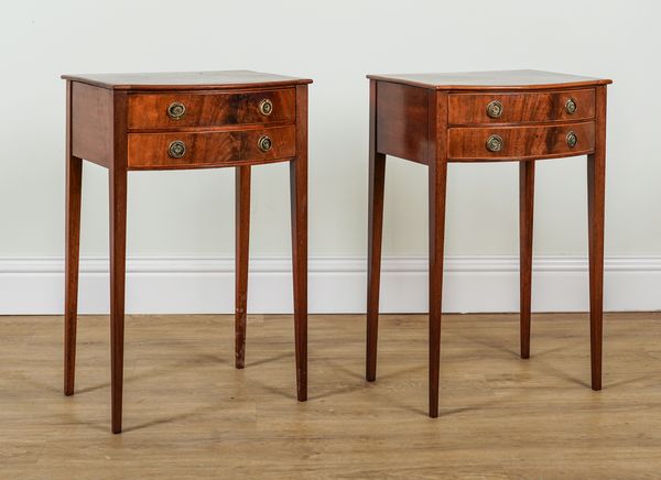 A PAIR OF GEORGE III STYLE MAHOGANY BEDSIDE TABLES (2)