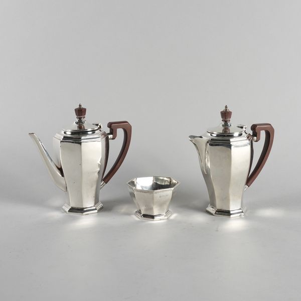 A SILVER SMALL THREE PIECE CAFE AU LAIT SET (3)