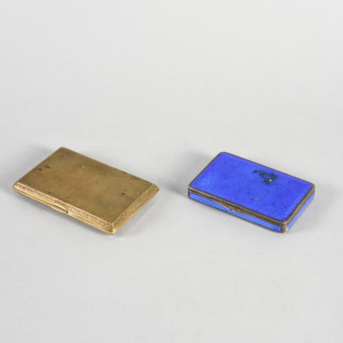 A SILVER AND DARK BLUE ENAMELLED LADIES CIGARETTE BOX AND A CIGARETTE CASE (2)