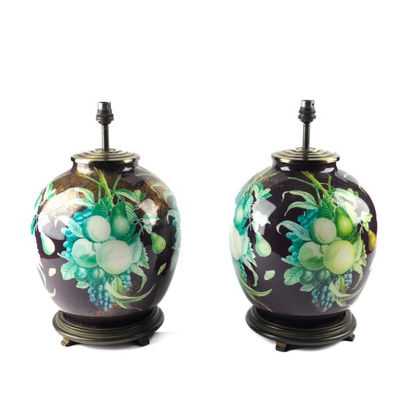 A PAIR OF EGLOMISED GLASS TABLE LAMPS (2)