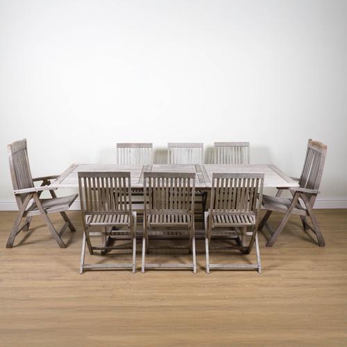 A SLATTED HARDWOOD RECTANGULAR EXTENDING GARDEN TABLE (9)