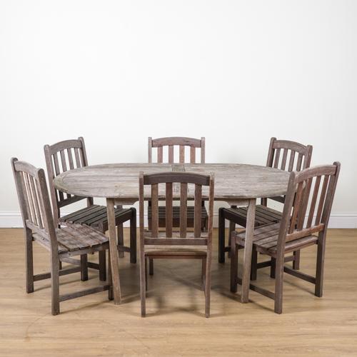 A HARDWOOD OVAL GARDEN TABLE (7)