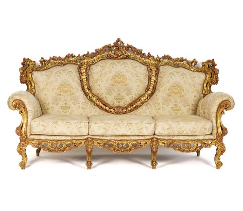 A ROCOCO REVIVAL GILT FRAMED THREE PIECE SUITE (4)