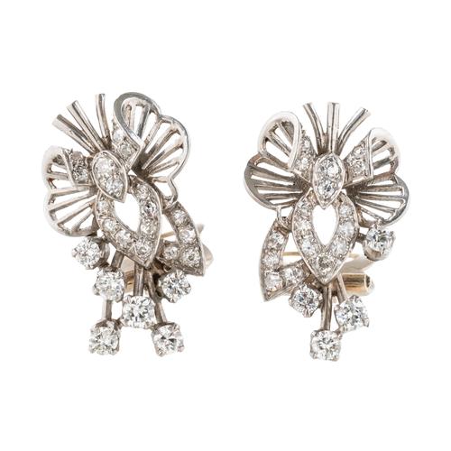 A PAIR OF DIAMOND CLUSTER EARRINGS