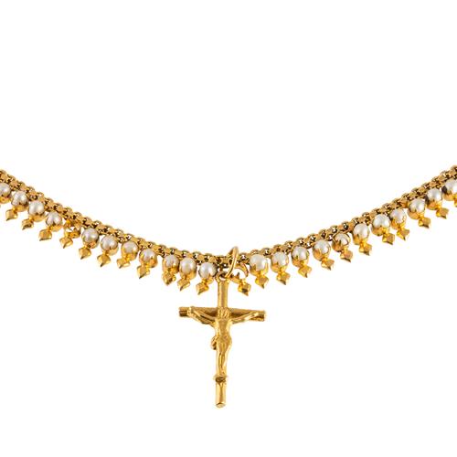 A GOLD AND CULTURED PEARL NECKLACE