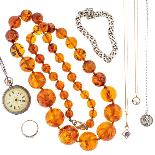 A GROUP OF MOSTLY JEWELLERY (11)