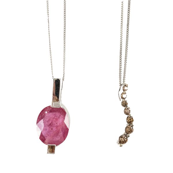 TWO PENDANT NECKLACES (2)