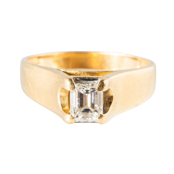 A DIAMOND RING (2)