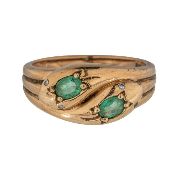 A 9CT GOLD SNAKE RING