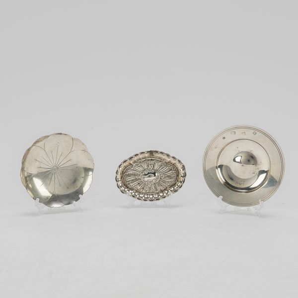 THREE SILVER DISHES (3)