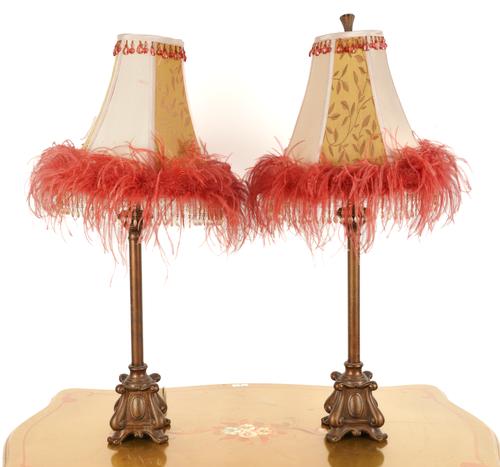 A PAIR OF FAUX BRONZE TABLE LAMPS (2)