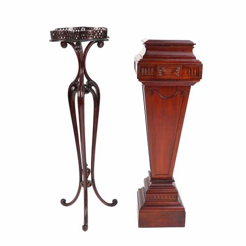 A MID 18TH CENTURY STYLE MAHOGANY JARDINIERE STAND (2)