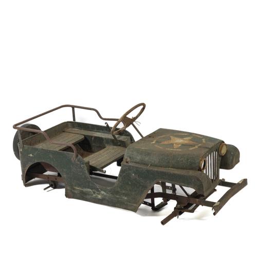 A TRI-ANG 'WILLY'S JEEP' STYLE CHILD'S PEDAL CAR