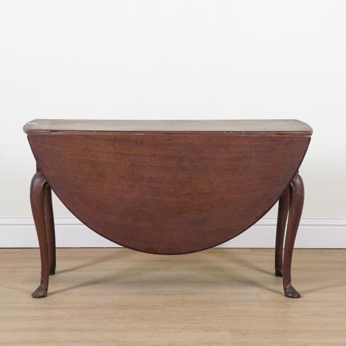 AN 18TH CENTURY MAHOGANY DROP FLAP OVAL TABLE