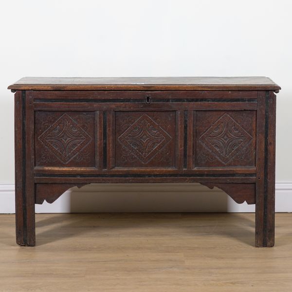 A MID 17TH CENTURY OAK COFFER