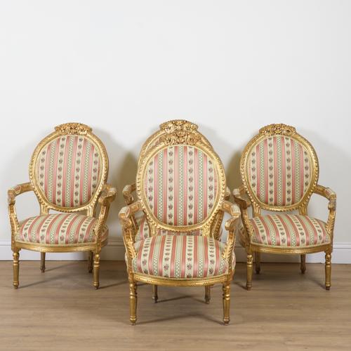 A LOUIS XVI STYLE GILT WOOD SALON SUITE (5)