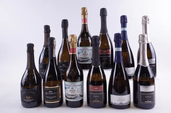 TWELVE BOTTLES ITALIAN SPARKLING WINE