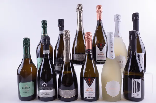 TWELVE BOTTLES ITALIAN SPARKLING WINE