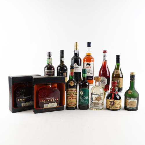 A COLLECTION OF SPIRITS INCLUDING GRAHAM’S PORT 2015 (12)