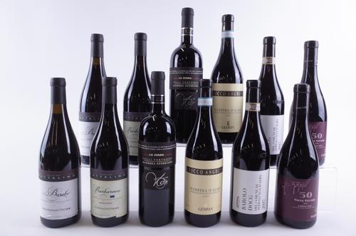 TWELVE BOTTLES ITALIAN RED WINE