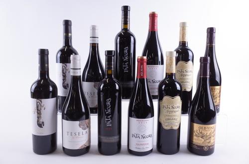 TWELVE BOTTLES SPANISH RED WINE