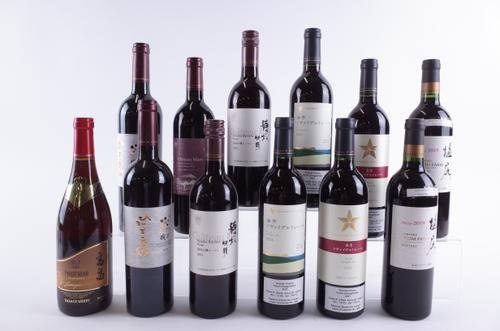 TWELVE BOTTLES JAPANESE RED WINE