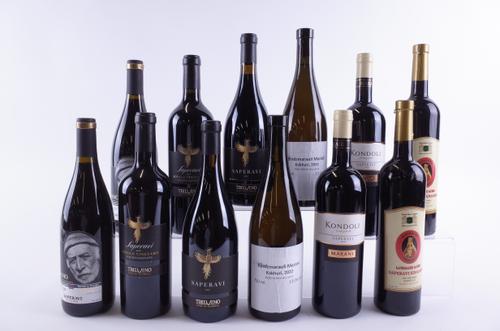 TEN BOTTLES GEORGIAN RED AND TWO WHITE WINE