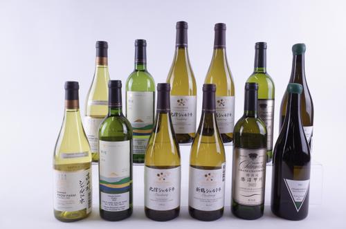 TWELVE BOTTLES JAPANESE WHITE WINE