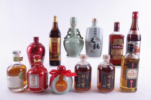 TWELVE BOTTLES RICE WINE
