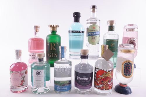 TWELVE BOTTLES GIN