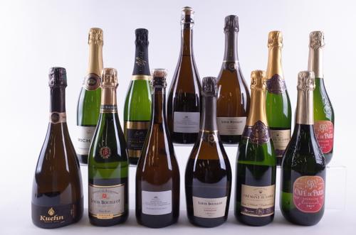 TWELVE BOTTLES SPARKLING WINE