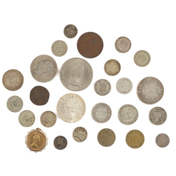 AN ELIZABETH II SOVEREIGN AND FURTHER COINS (QTY)