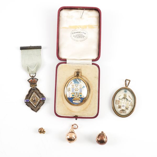 A COLLECTION OF SIX MASONIC ITEMS (6)