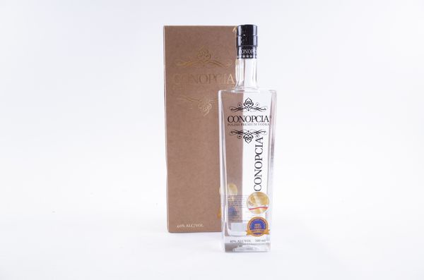 ONE BOTTLE CONOPCIA VODKA