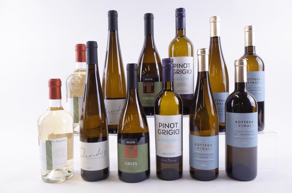 TWELVE BOTTLES ITALIAN WHITE WINE