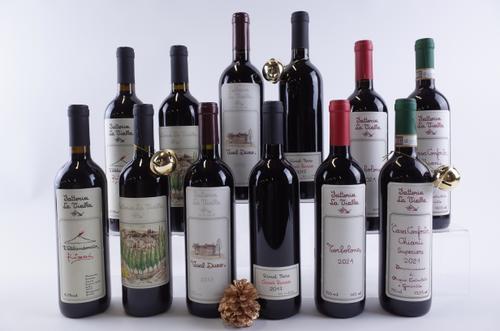 TWELVE BOTTLES ITALIAN RED WINE