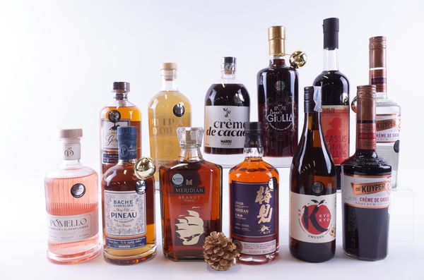 TWELVE BOTTLES VARIOUS LIQUEURS AND SPIRITS