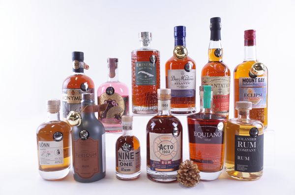 TWELVE BOTTLES RUM