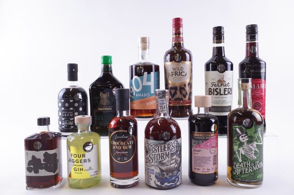 TWELVE BOTTLES VARIOUS LIQUEURS