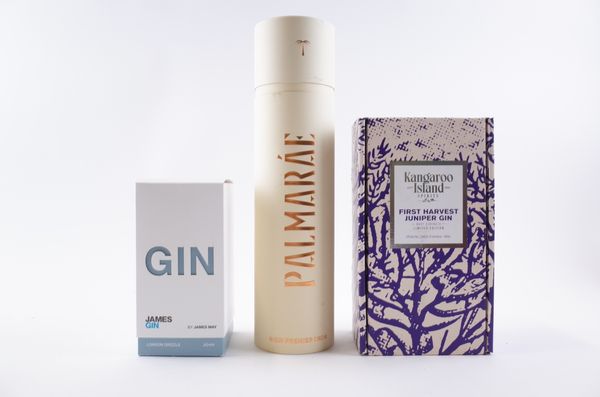 THREE BOTTLES SPECIALIST GIN